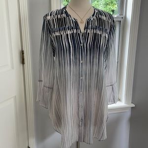 Nic & Zoe Silk Blend Tunic Blouse Size Medium EUC